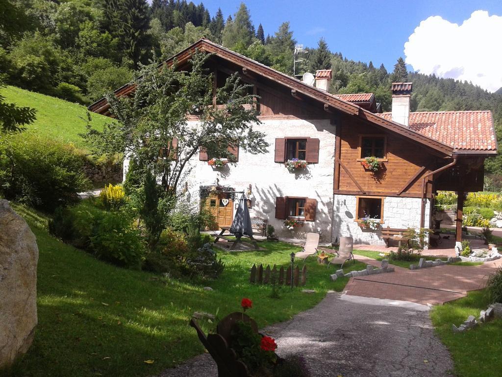 Bed and Breakfast Maso Pin Madonna Exterior foto