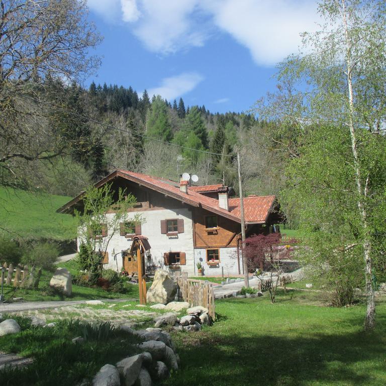 Bed and Breakfast Maso Pin Madonna Exterior foto